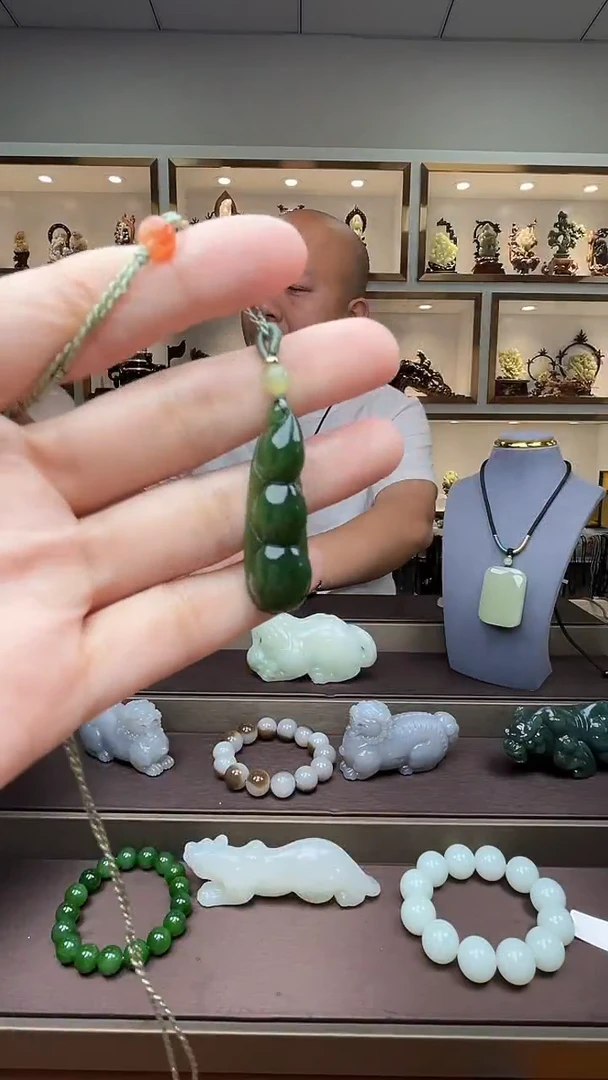 和田玉未镶嵌挂件苏