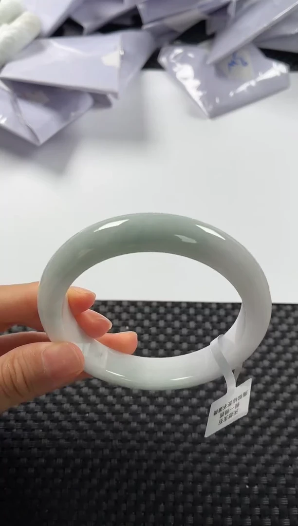 未镶嵌手镯翡翠 基地发货H 9309 61+