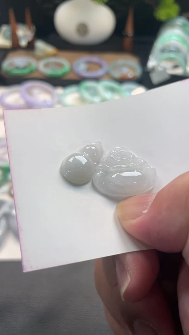 颈饰未镶嵌翡翠23号链接 有纹裂