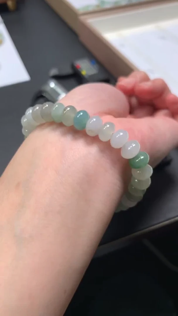 未镶嵌手链翡翠天然缅甸A货手串 A304