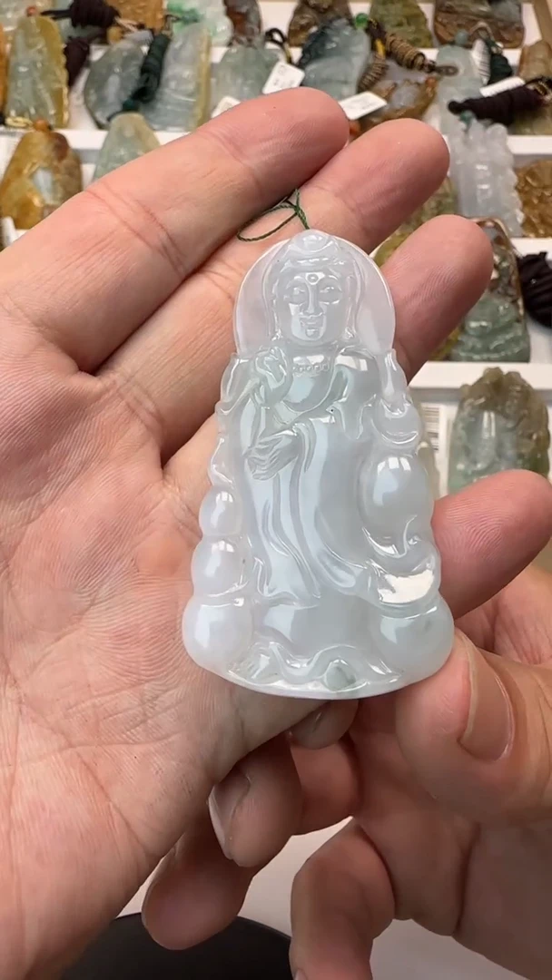 颈饰未镶嵌翡翠宁**远天然翡翠