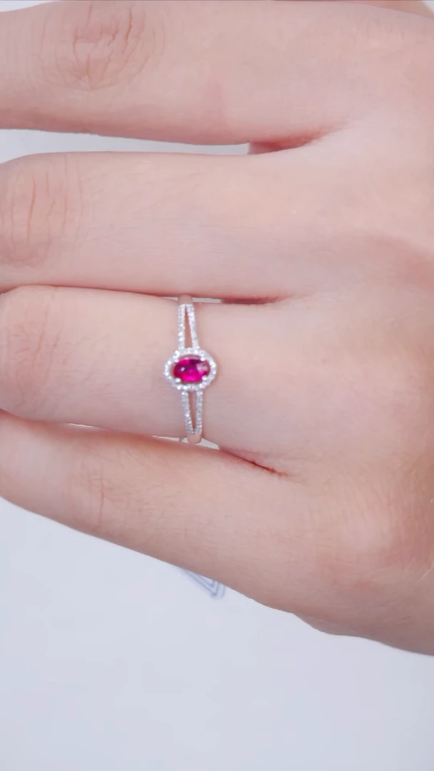 18K金镶嵌戒指红宝石【主石0.20ct】