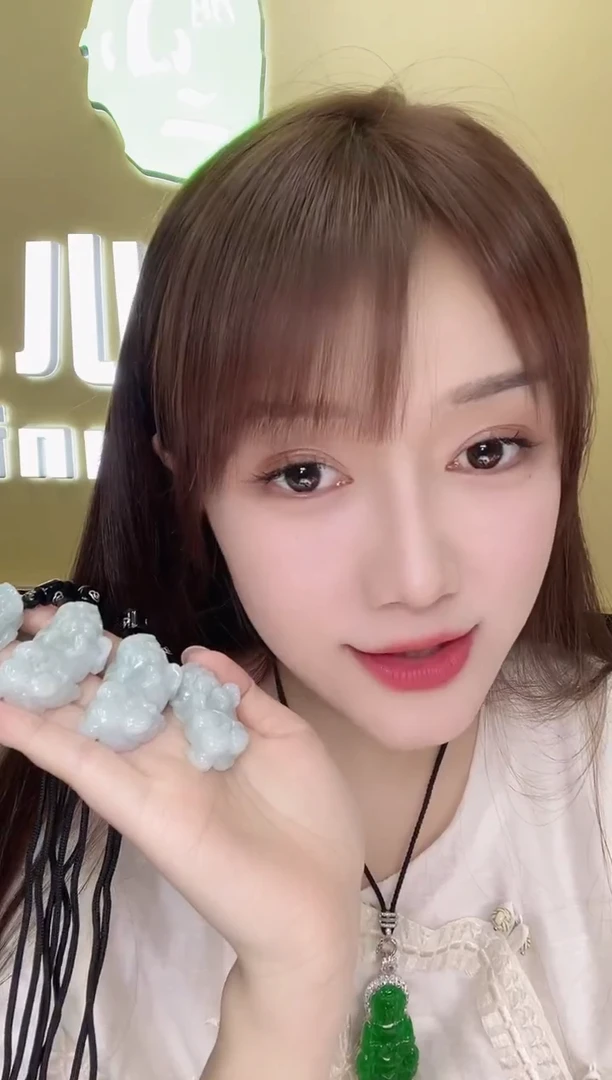 未镶嵌挂件翡翠377400/貔貅  多样性一件发