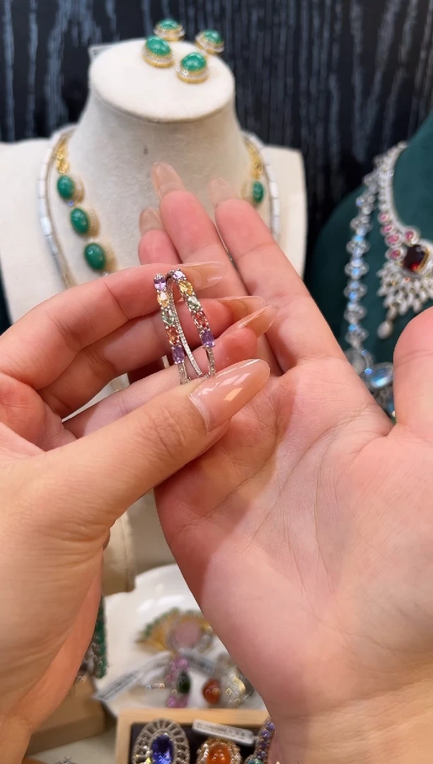 耳饰蓝宝石银S925镶嵌耳饰