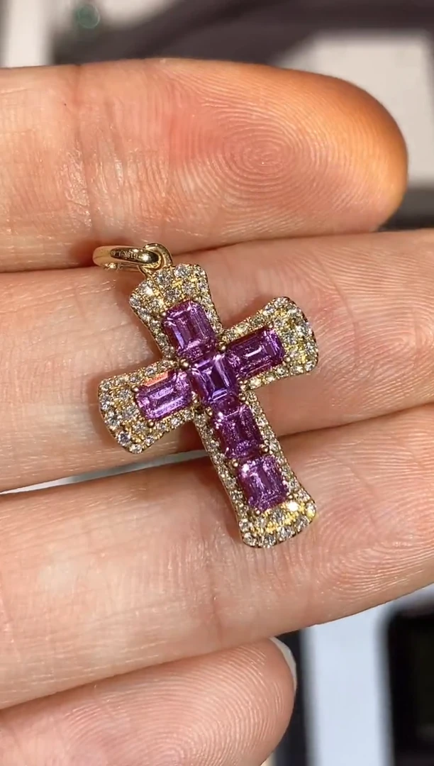 彩色蓝宝石吊坠18K金镶嵌【闪购】1.45ct/七天鉴赏