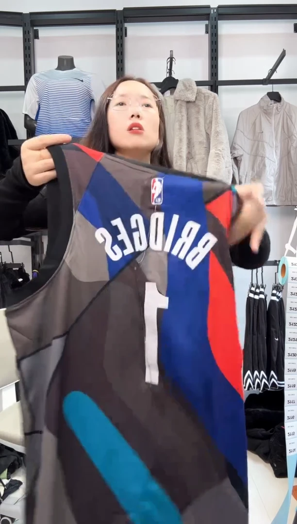 2114 编码  瑕疵直播间过款为准 尺码