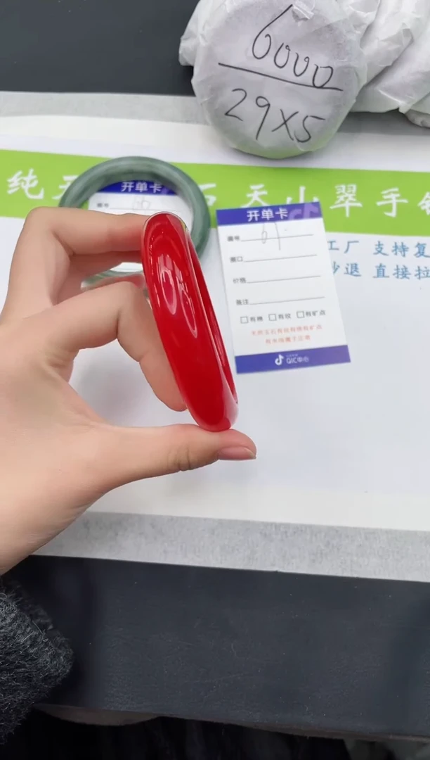 【闪购商品】石英质玉手镯未镶嵌HJ67-60+