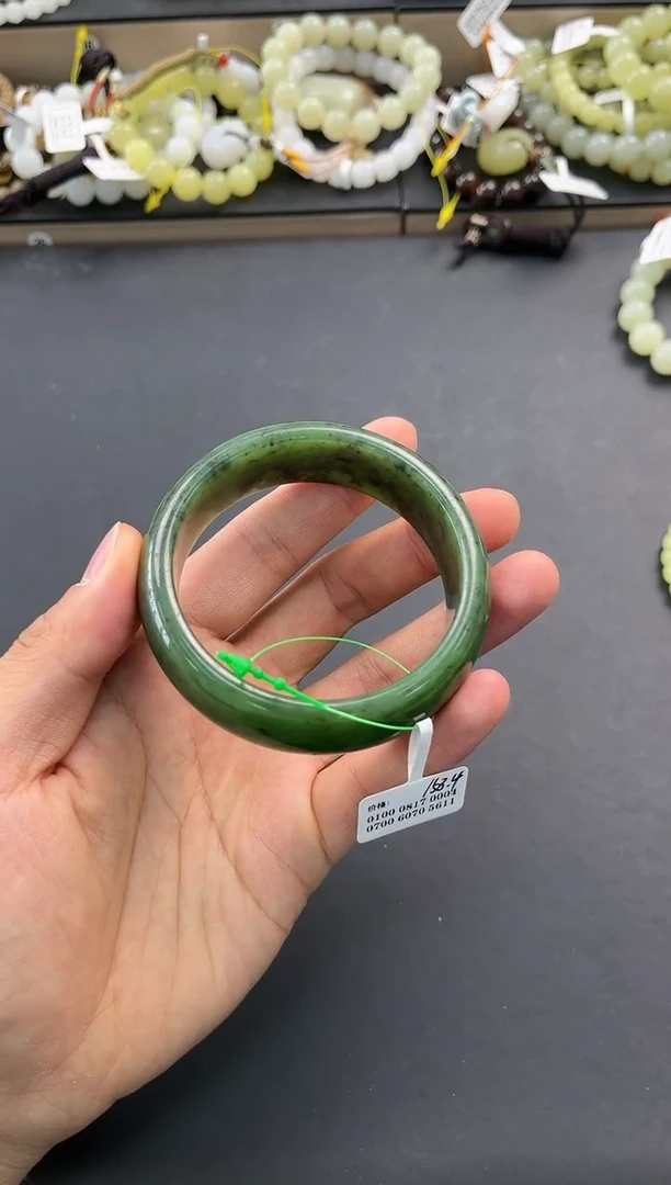 未镶嵌手串和田玉和田碧玉手镯卡58.4微色差