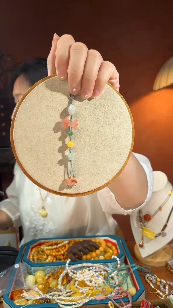 未镶嵌琥珀手链压襟