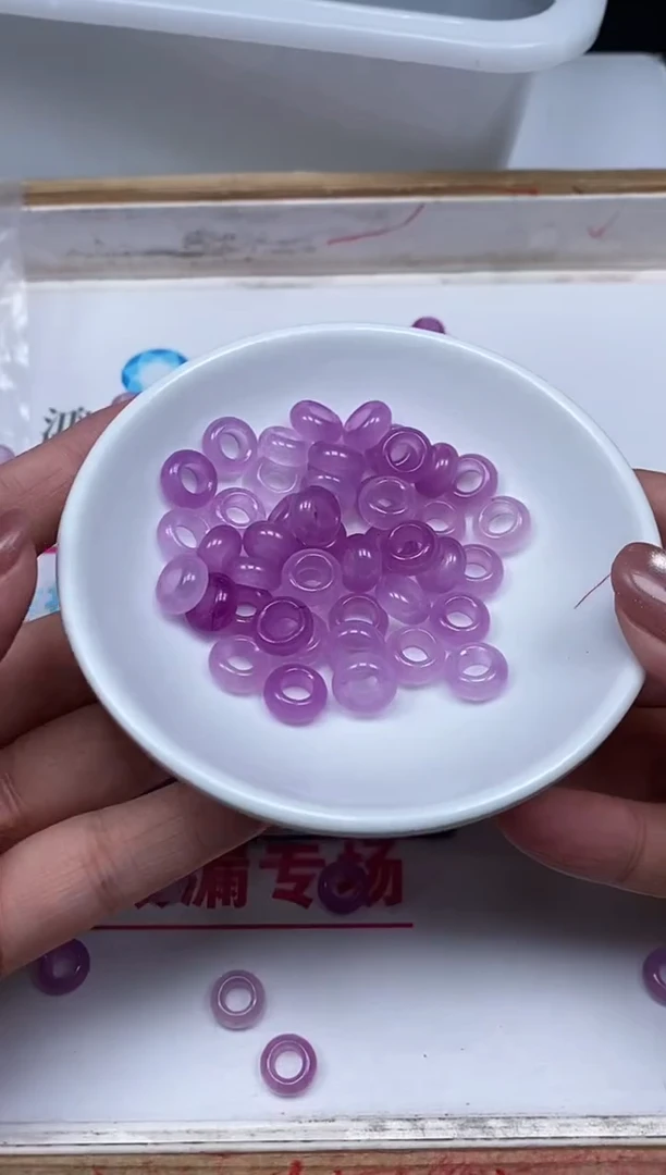 玛瑙/玉髓散珠未镶嵌M931 冰紫 甜甜圈20个9.9元
