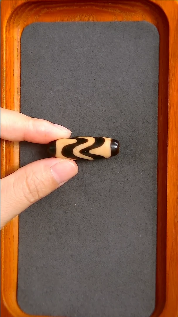 未镶嵌玛瑙/玉髓珠宝半成品上肯全手水纹牙12*37
