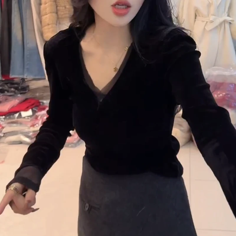 2026新款显瘦时尚百搭气质丝绒长袖V领打底上衣打底衫LK2509313