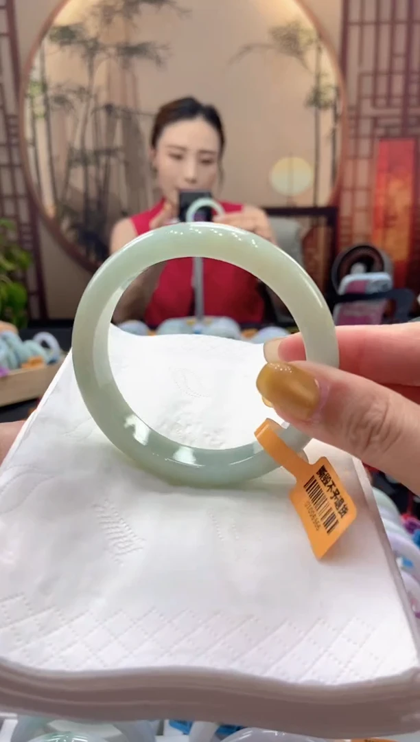 翡翠手镯未镶嵌000021528