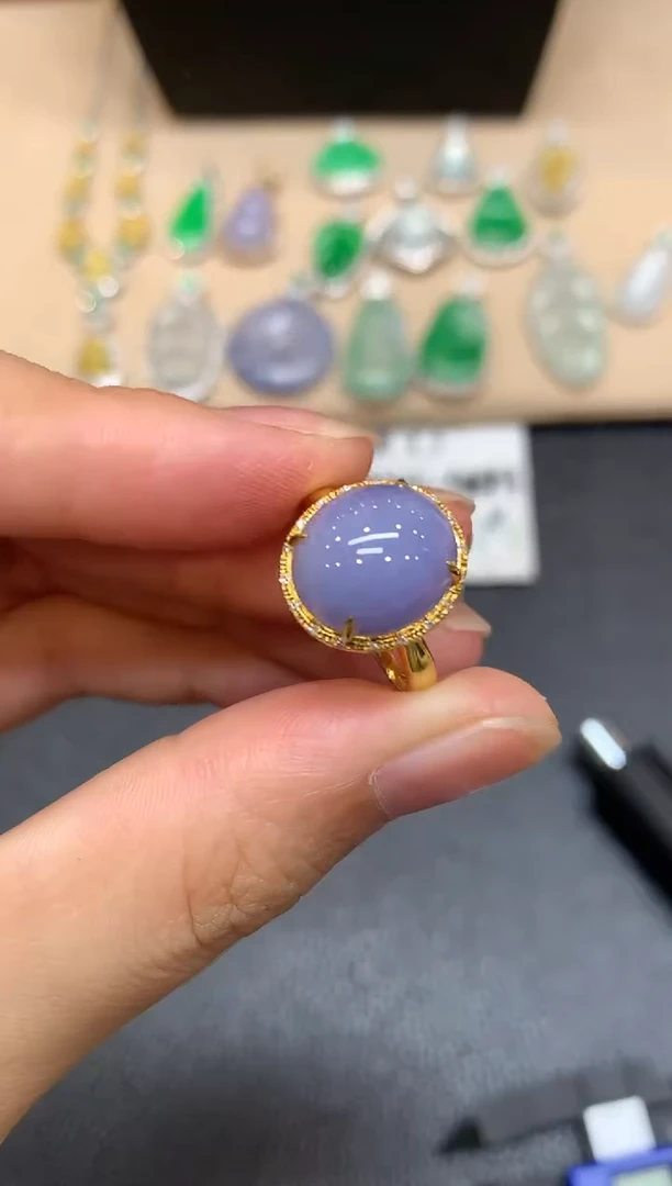 18K金镶嵌戒指翡翠蛋面【无服务费