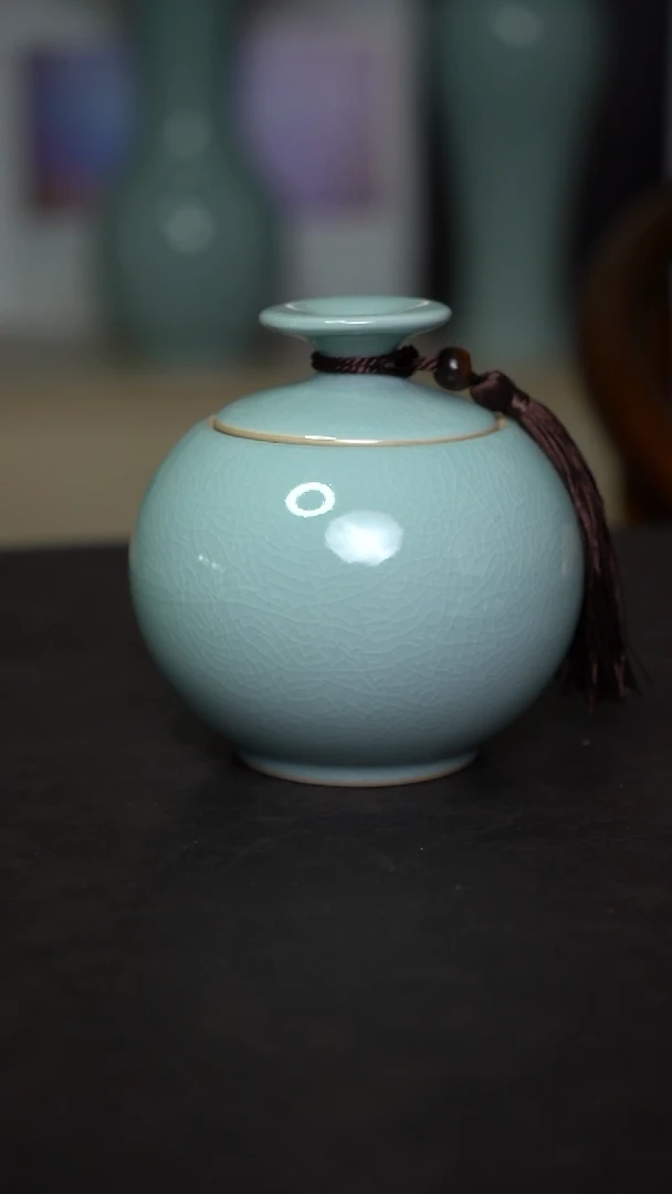 杯子瓷粉青天球茶叶罐