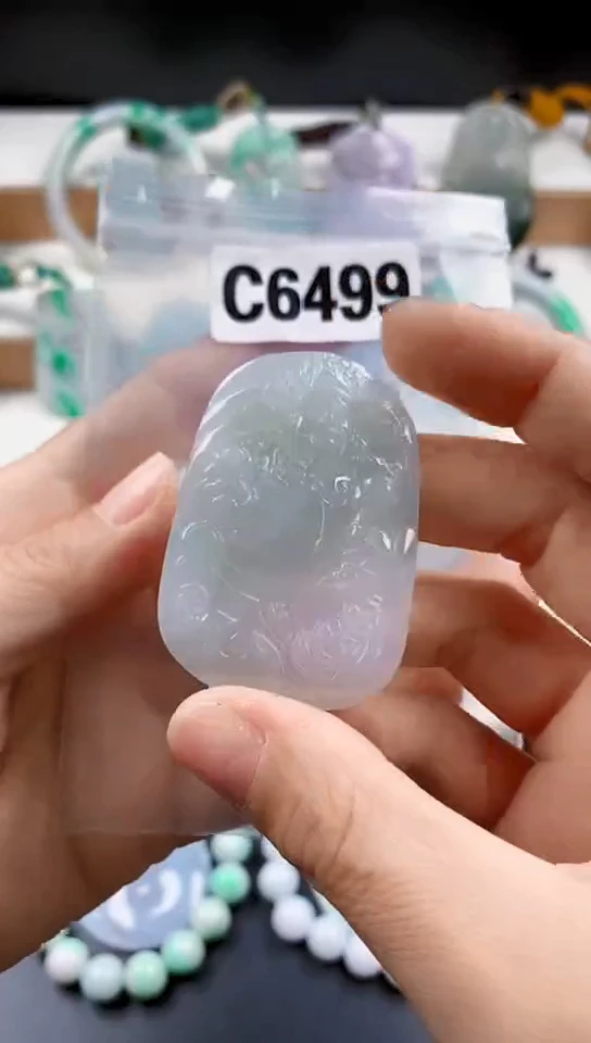 颈饰未镶嵌翡翠天然翡翠吊坠挂件
