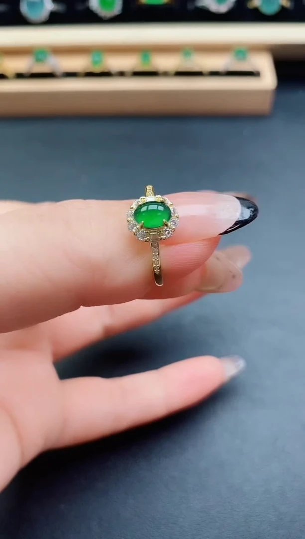 翡翠戒指银S925镶嵌8500