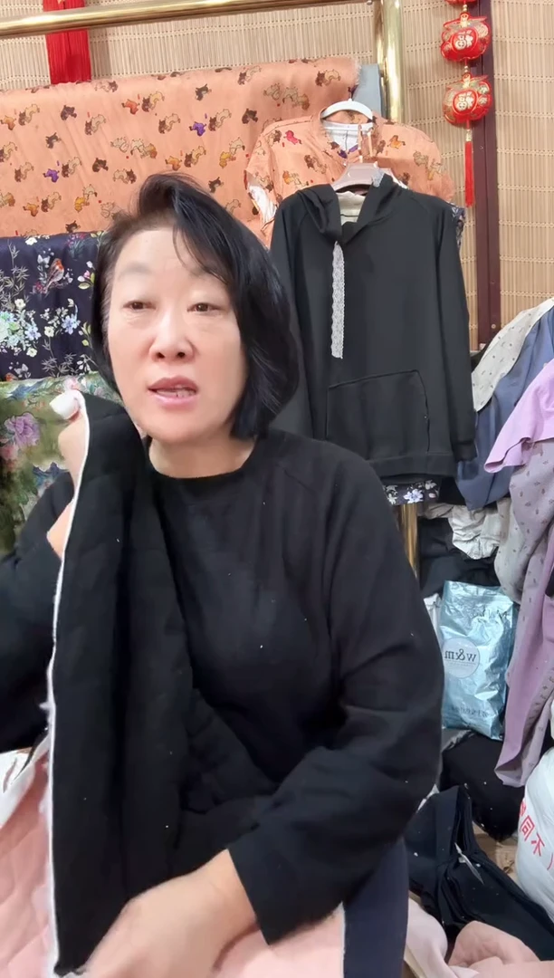 加厚款女士黑色棉裤裁片一条（不带腰布接头折字跳线脏残无售后）