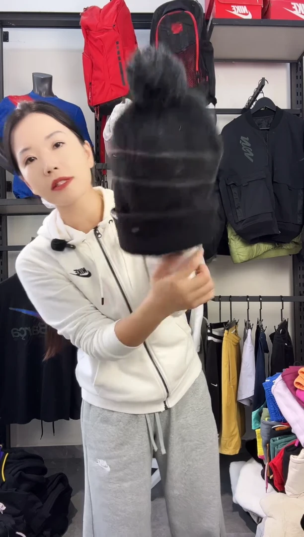 556·编码 瑕疵款直播间过款为准 尺码·