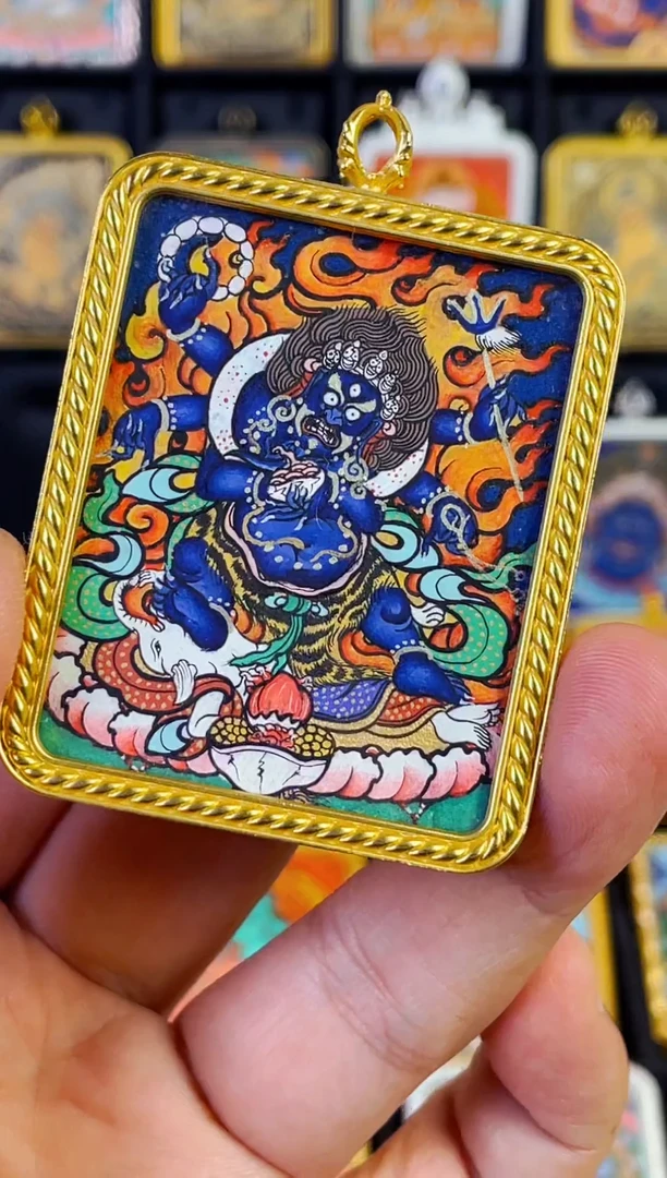 吊坠热贡纯手绘唐卡六臂玛哈嘎拉