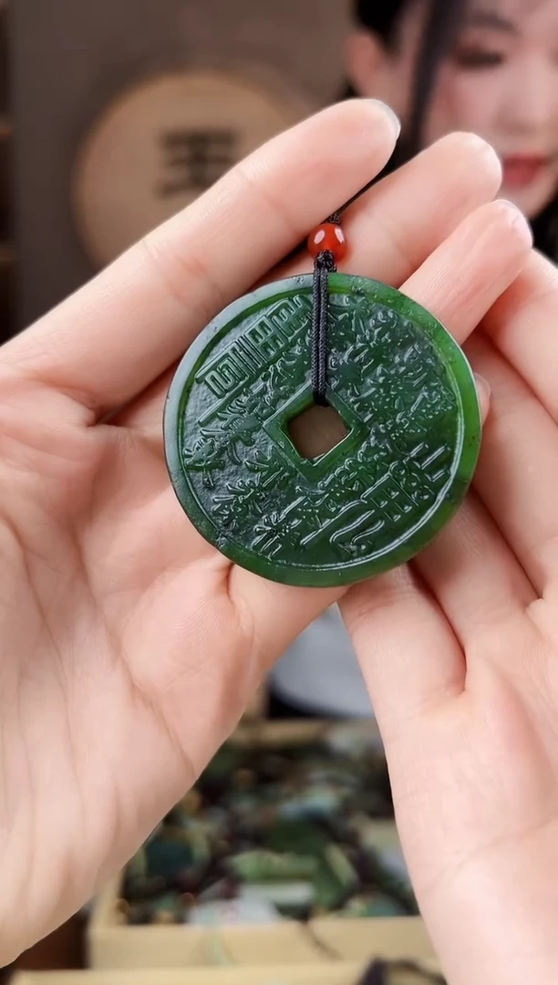 颈饰未镶嵌和田玉拍一发一，多样性发货