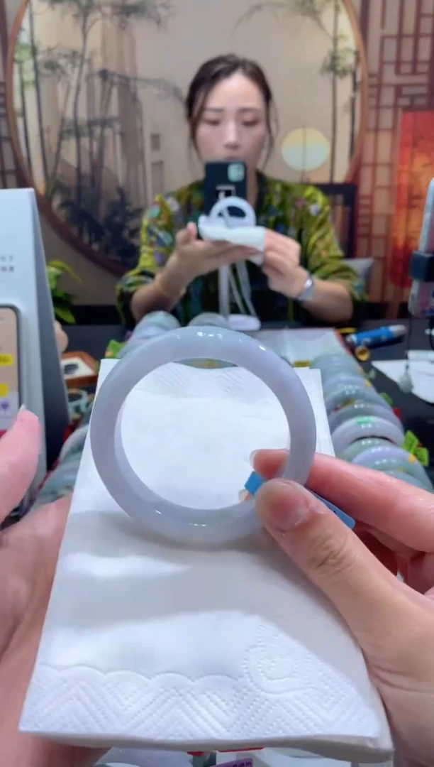 未镶嵌手镯翡翠000074917