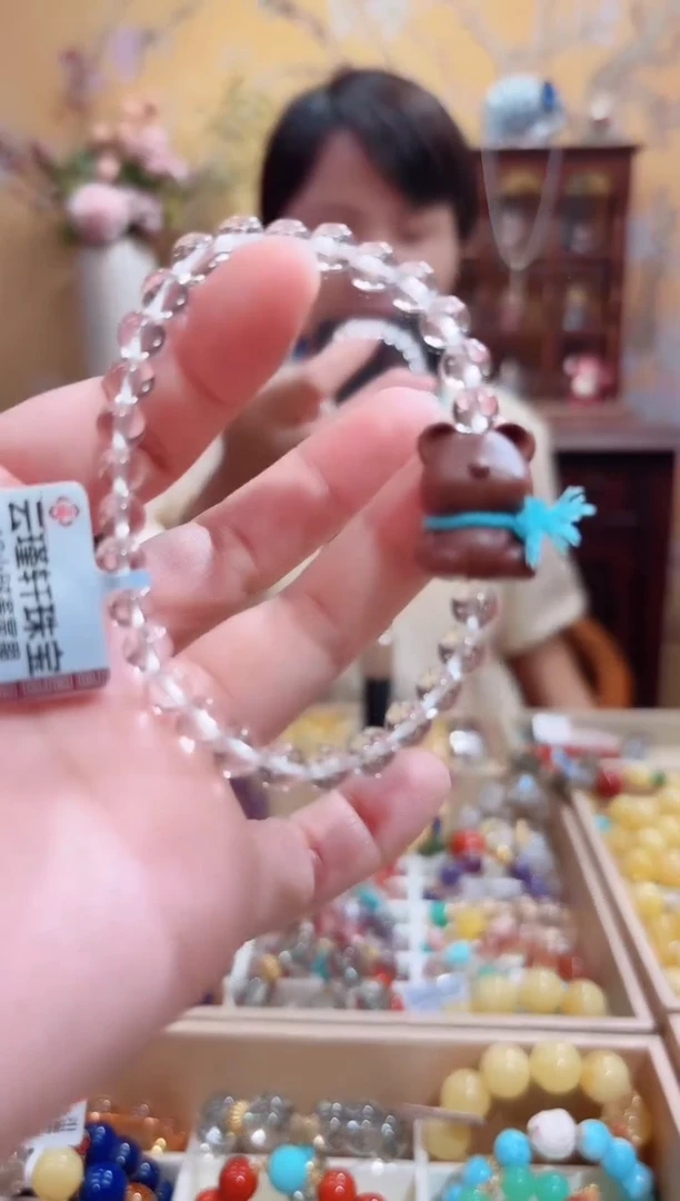 未镶嵌手链水晶设计款珠串