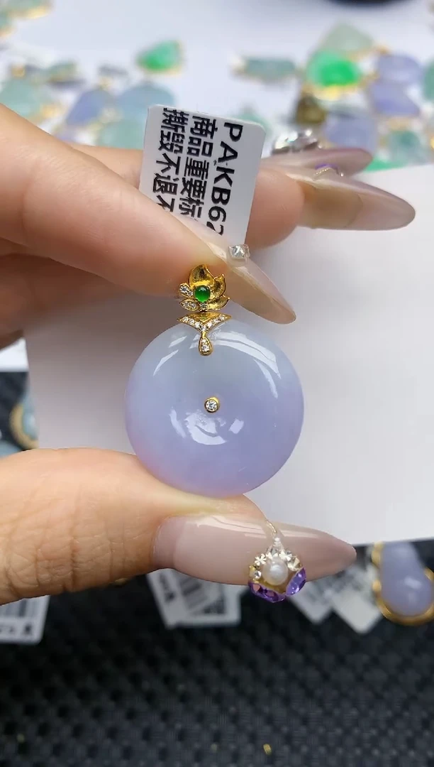 翡翠挂件18K金镶嵌354   天然翡翠A货