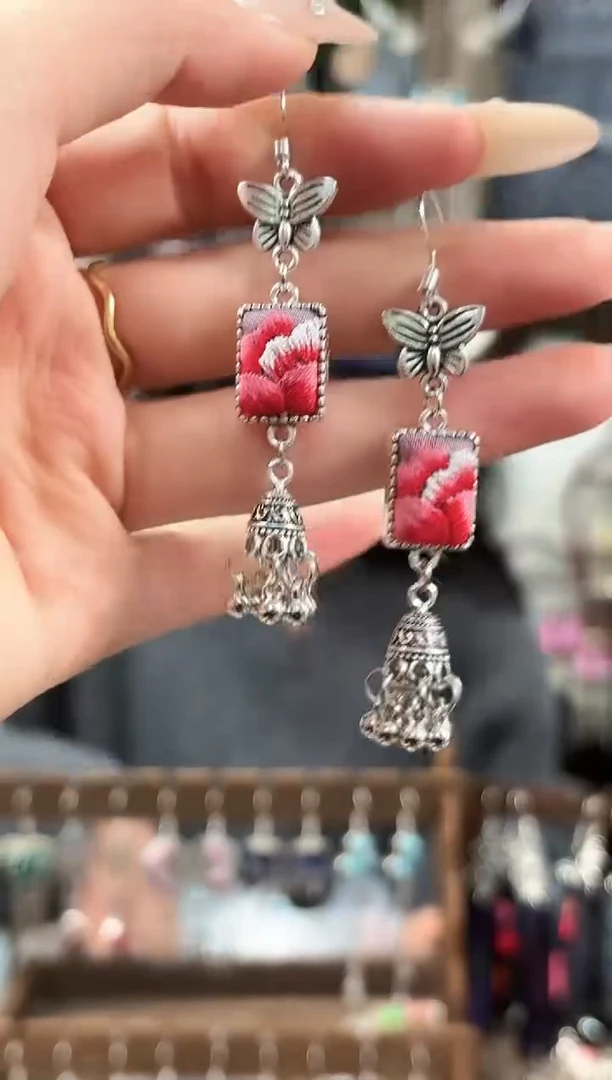 织绣民族风非遗老绣饰品216*