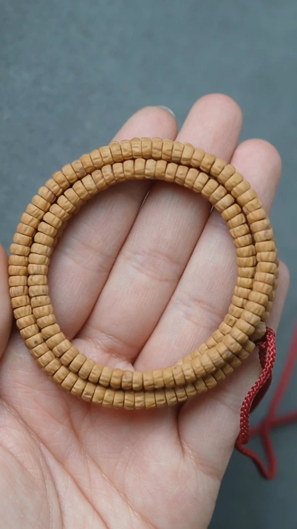 【闪购商品】柏香籽/百香籽吊坠药片