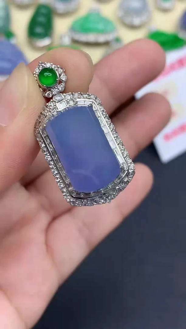 颈饰18K金镶嵌翡翠584-中国好珍宝