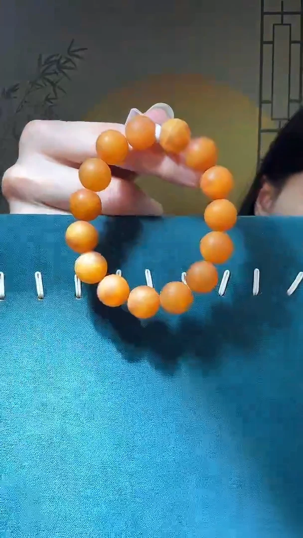 【闪购商品】琥珀裸石未镶嵌G2255天然蜜蜡