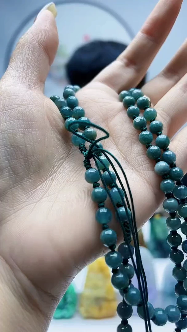 未镶嵌定制翡翠毛货挂件57