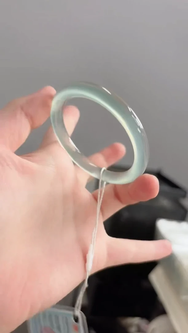 玛瑙/玉髓手镯未镶嵌54圈