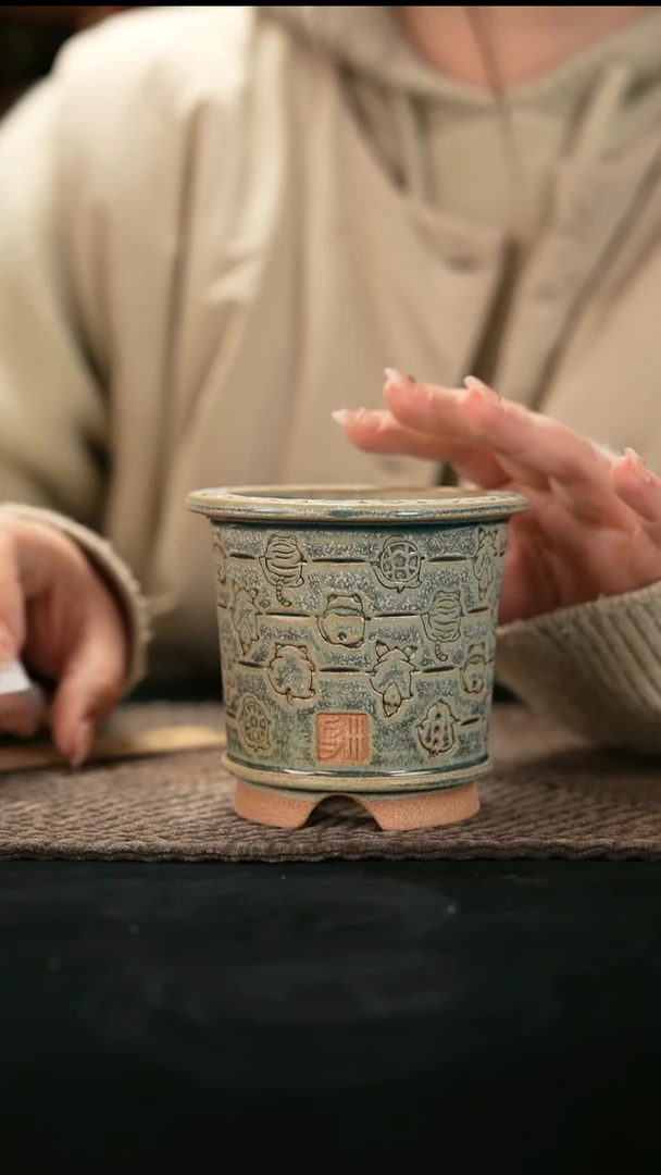 Y-口径7.5花盆-01-04-549瑕