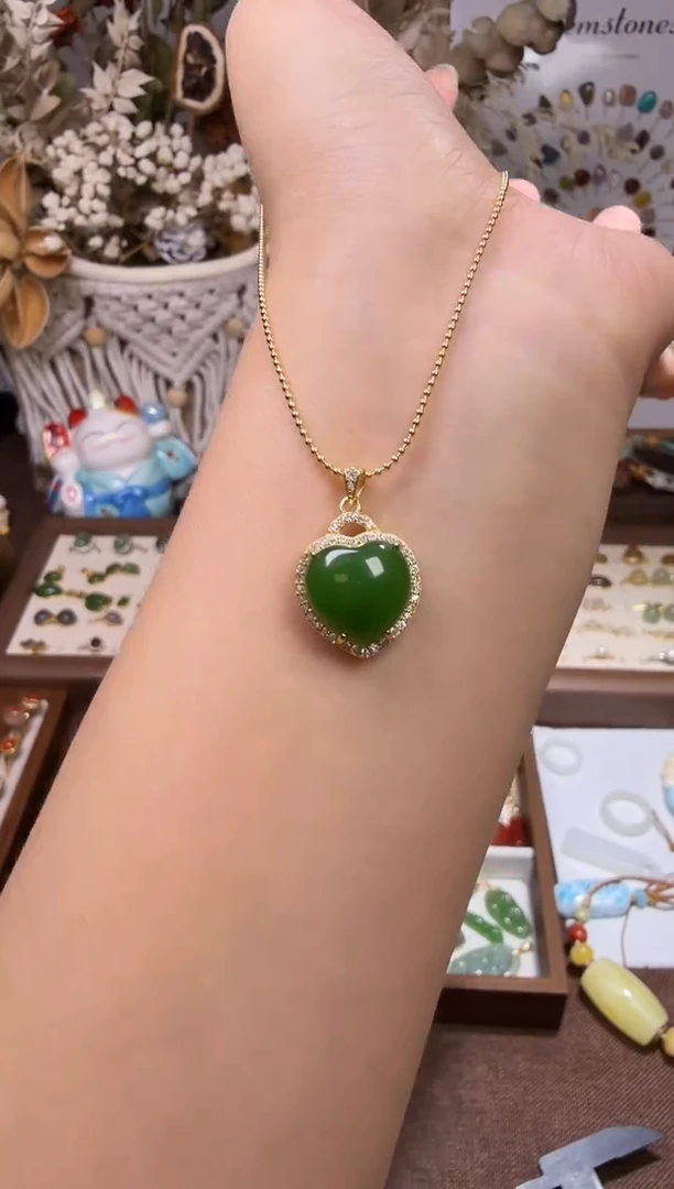 水晶摆件未镶嵌吊坠