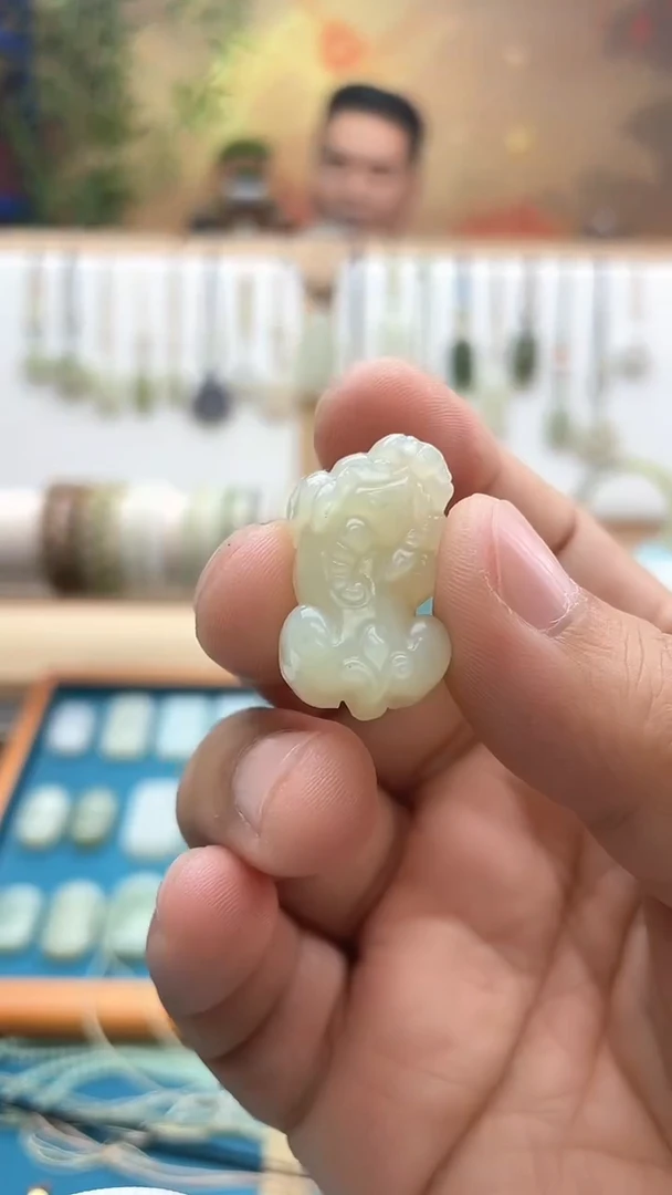 吊坠(不含链)未镶嵌和田玉约卡27mm貔貅