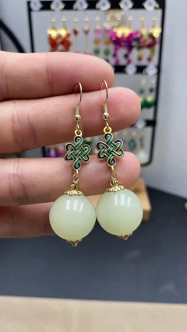 【闪购商品】和田玉耳饰银S925镀金镶嵌尺寸18mmQ2