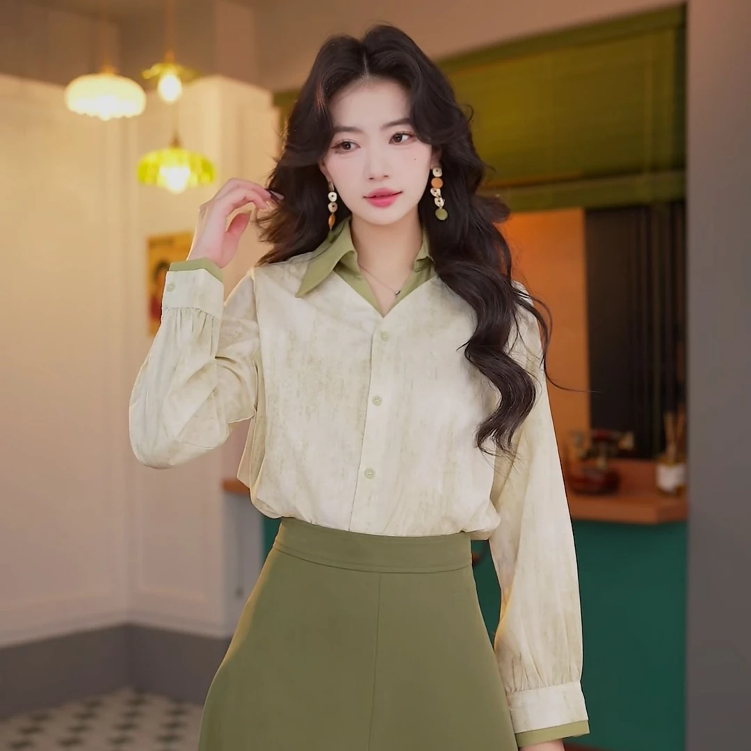 丁佳欣【芳草】港风复古拼接印染衬衫女宽松显瘦上衣DF1102238
