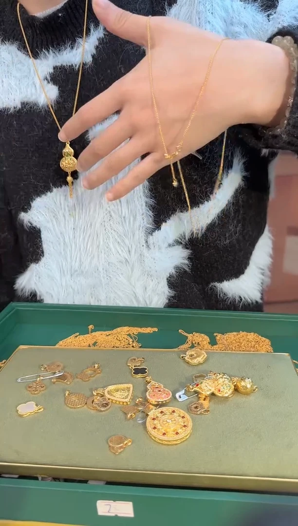 50长爱心抽拉肖邦 2.37 （附带礼盒包装）