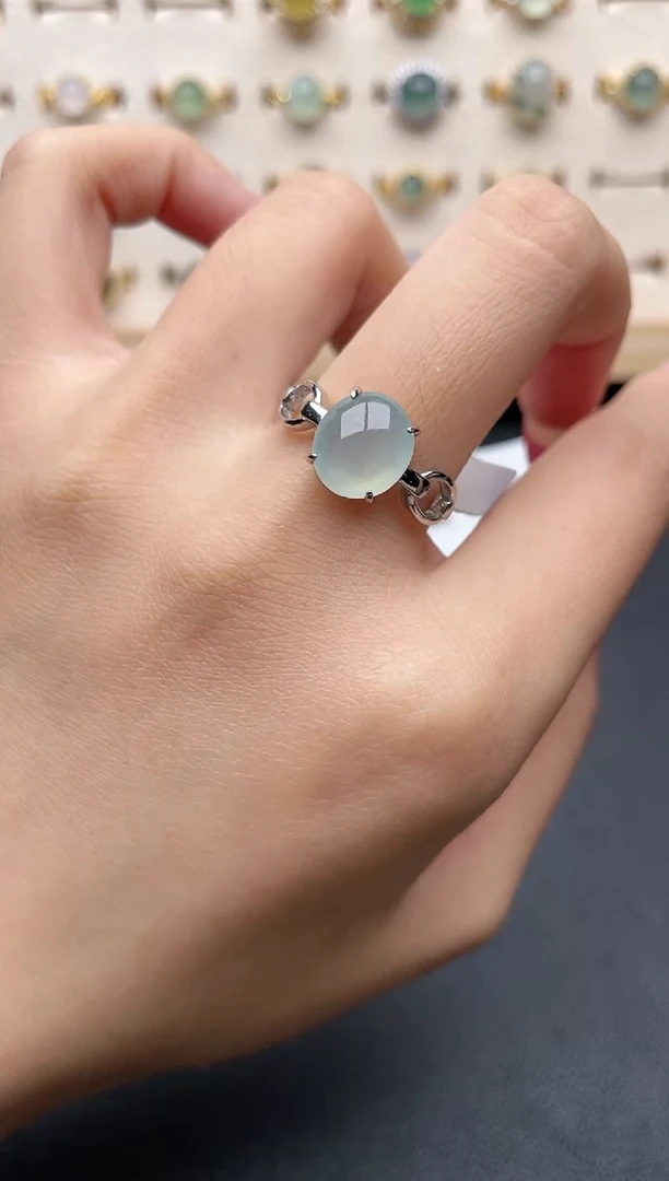 【闪购商品】翡翠戒指银S925镶嵌一物一证一礼盒