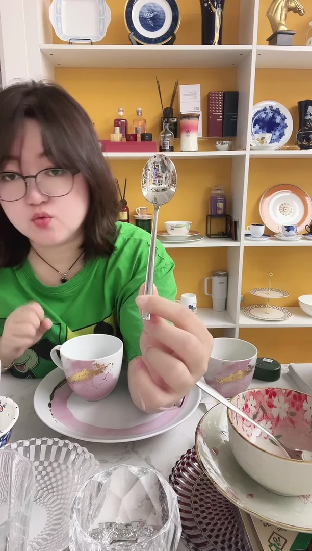 福利款 进口甜品勺 2个