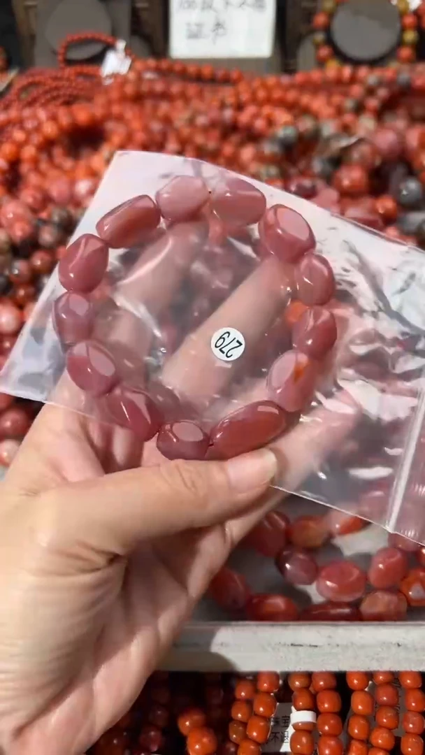 南红玛瑙手串未镶嵌11+