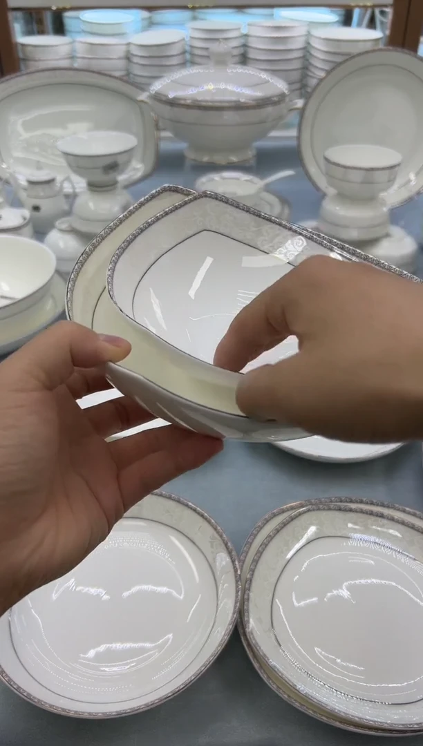 骨瓷玲珑8三角2个
