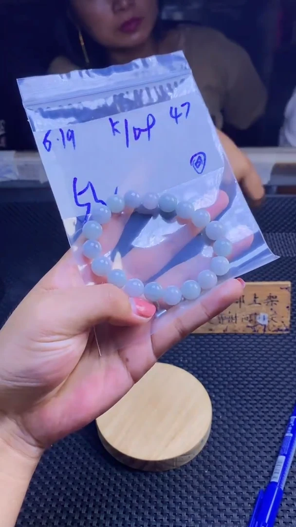 定制翡翠未镶嵌天然缅甸A货翡翠，多样性发货只发其一