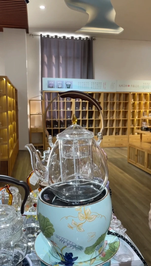 手工艺品玻璃水滴壶啊啊啊