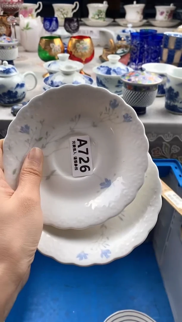 瓷片岱**明      726