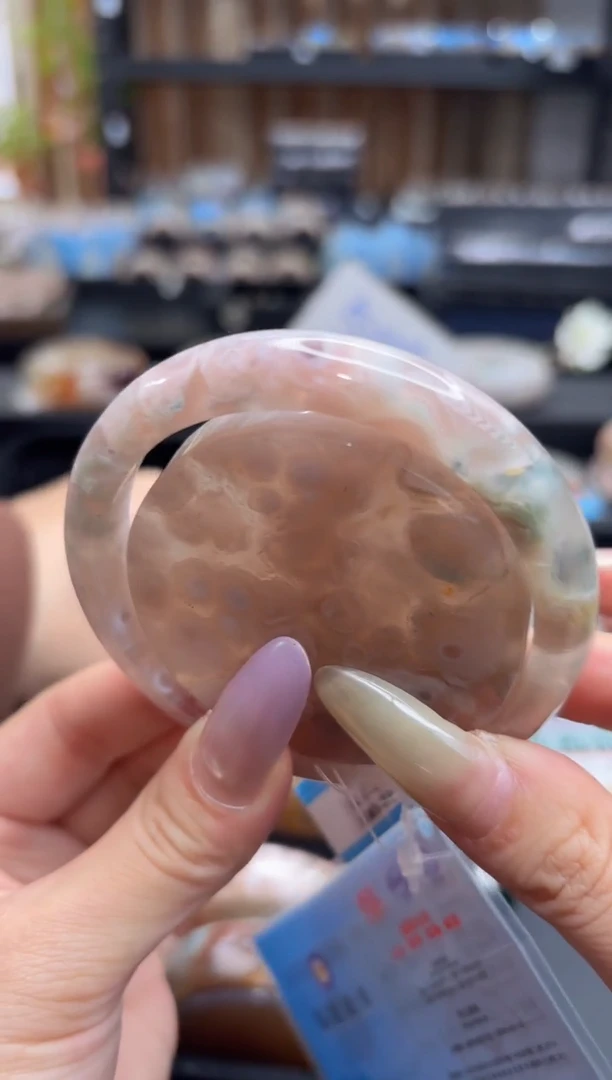 未镶嵌手镯石英质玉A167(58圈赠送镯心)