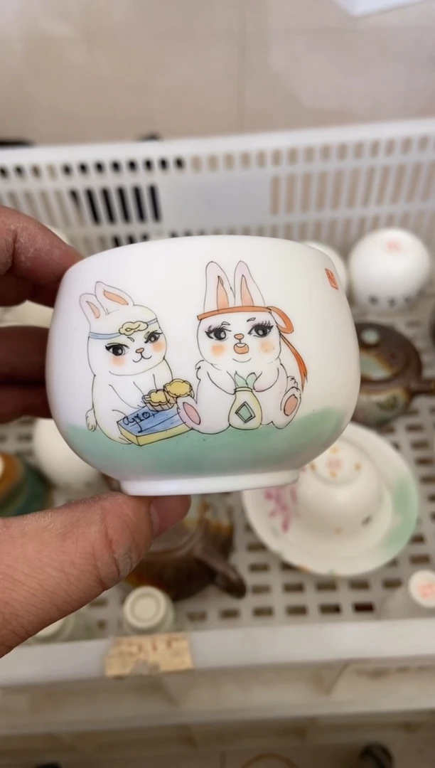 杯无运费险有瑕疵的摄影的产品有使用过的痕迹有点脏介意勿拍