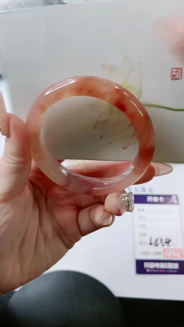【闪购商品】石英质玉手镯未镶嵌多样性发货L634